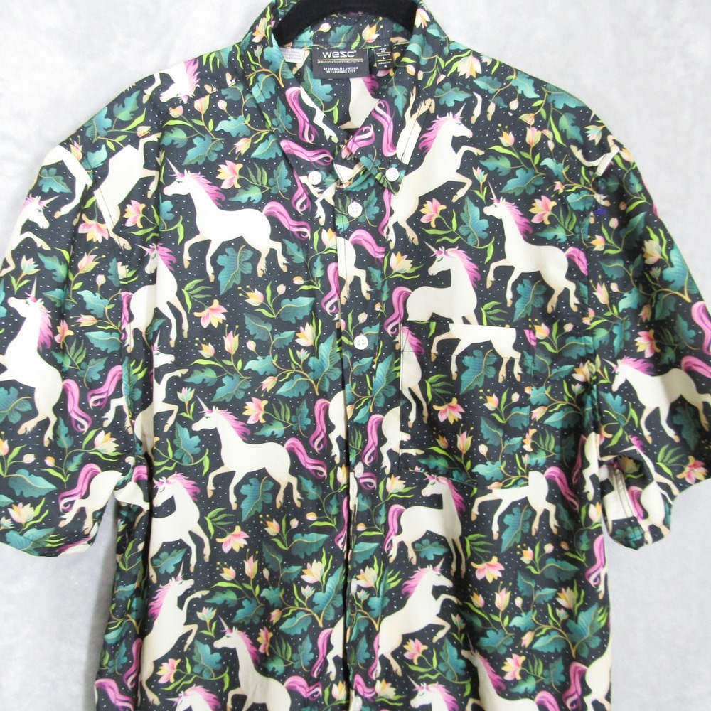 WESC Unicorn Floral Button Up Shirt Mens Medium Short Sleeve Party Top - Picture 2 of 10
